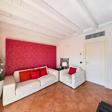 Borgo Del Torchio Lejlighed