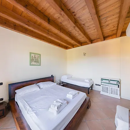 Borgo Del Torchio Apartment Manerba del Garda