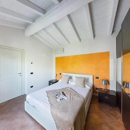 Borgo Del Torchio Apartment